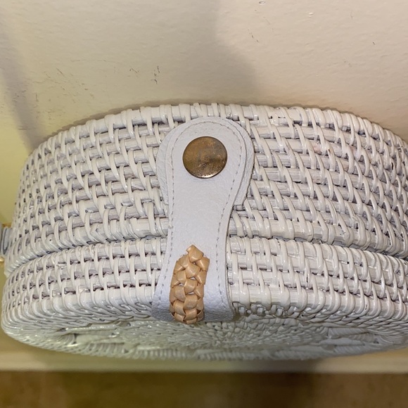 Boho Wicker Raton Purse - Picture 4 of 7